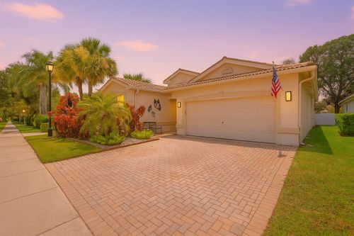 7584 San Pedro St, Boynton Beach, FL, 33437-4088 | Card Image