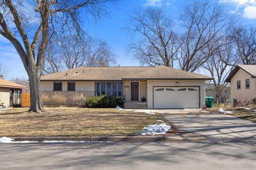 3816 Colorado Ave N, Crystal, MN, 55422-1927 | Card Image