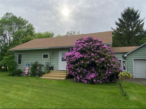 2216 E River Rd, Nichols, NY, 13812-3204 | Card Image