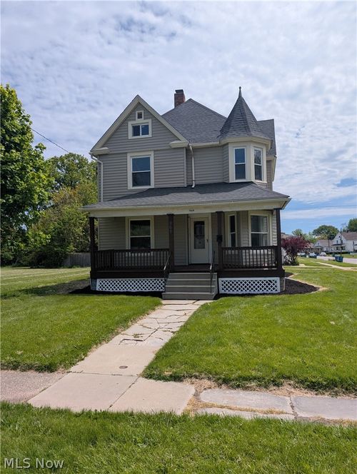 969 Washington Ave, Lorain, OH, 44052-1965 | Card Image