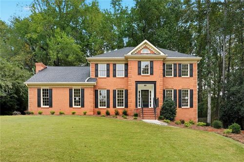 5786 Broxton Cir, Peachtree Corners, GA, 30092-2017 | Card Image