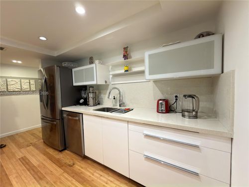 3331-1001 Three Islands Blvd, Hallandale Beach, FL, 33009 | Card Image