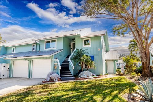 6205-6205 River Run Dr, Sebastian, FL, 32958-4782 | Card Image