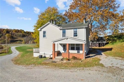 797 Carlton Dr, Bentleyville, PA, 15314-1916 | Card Image