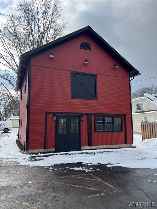 13295 Broadway St, Alden, NY, 14004-1324 | Card Image