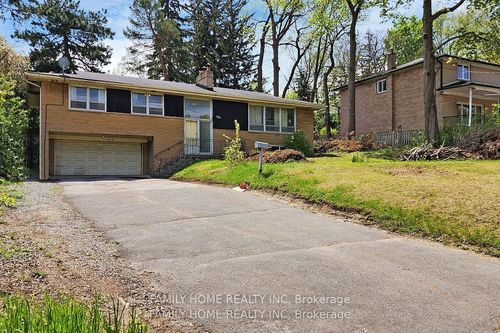 149 Steeles Ave E, North York, ON, M2M3Y5 | Card Image