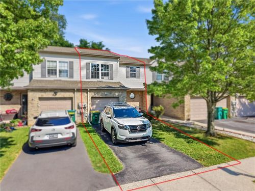 6652 Pioneer Dr, Macungie, PA, 18062-8466 | Card Image