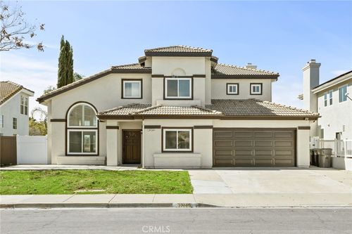 39269 Salinas Dr, Murrieta, CA, 92563-6802 | Card Image