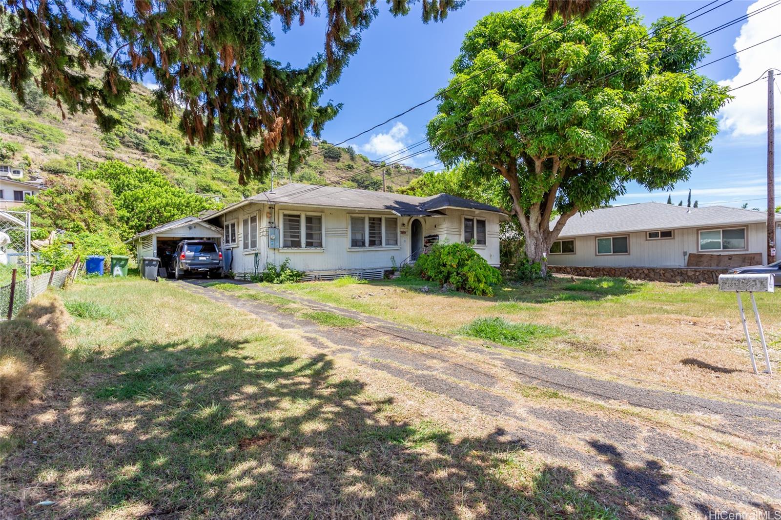 9th Ave, Honolulu, HI 96816