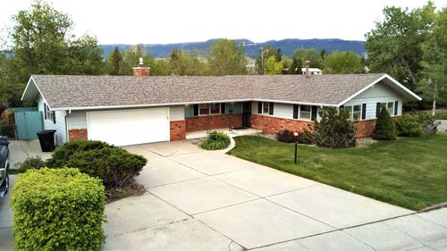3521 Navarre Rd, Casper, WY, 82604-4876 | Card Image
