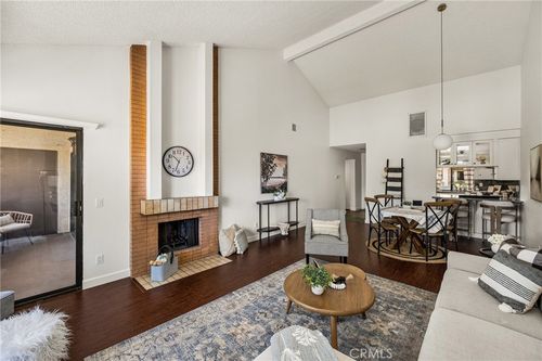 302-2504 E Willow St, Signal Hill, CA, 90755-2235 | Card Image