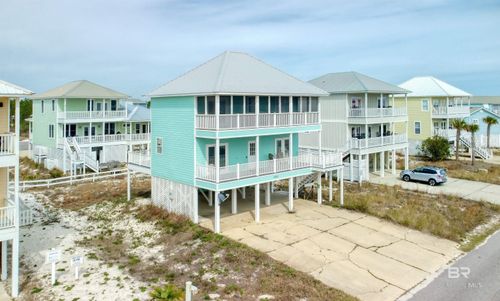 6081 Sawgrass Dr, Gulf Shores, AL, 36542-7830 | Card Image
