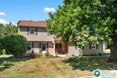 1253 Clearview Cir, ALLENTOWN, PA, 18103-6008 | Card Image