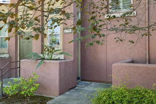 1796 Camino Leonor, San Jose, CA, 95131-1781 | Card Image
