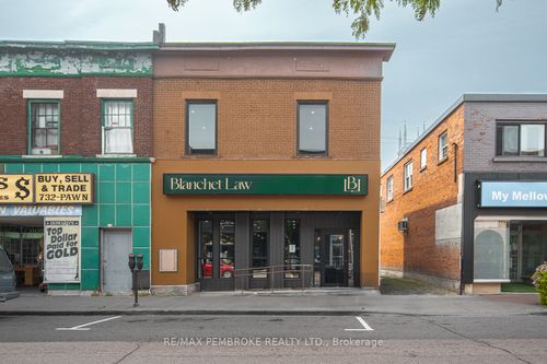 150 Pembroke St W, Pembroke, ON, K8A5M8 | Card Image