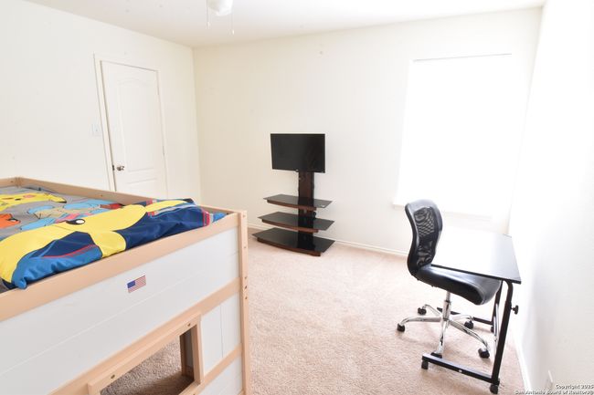 11323 Newkirk, House other with 4 bedrooms, 3 bathrooms and null parking in Helotes TX | Image 39