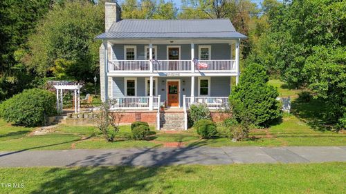 2301 Netherland Inn Rd, Kingsport, TN, 37660-3068 | Card Image