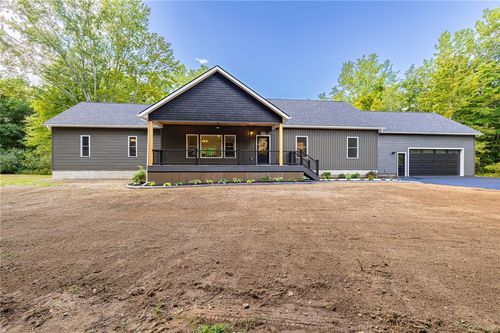 3283 Roosevelt Hwy, Hamlin, NY, 14464-9366 | Card Image