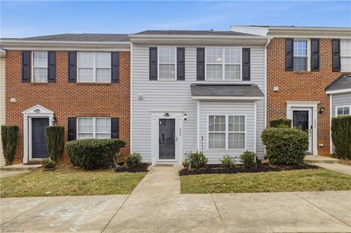204 Heritage Creek Way, Greensboro, NC, 27405-4780 | Card Image