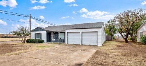  Poplar Street, Levelland, TX, 79336 | Card Image