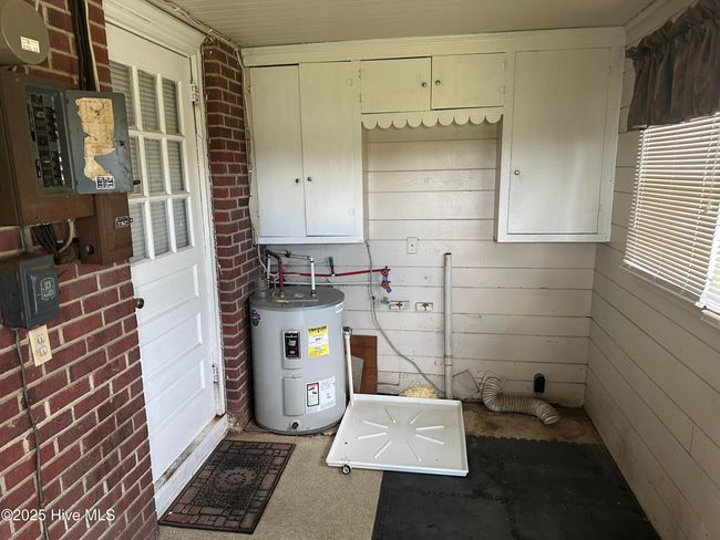 674 Hancock Rd, House other with 3 bedrooms, 1 bathrooms and null parking in Shannon NC | Image 4