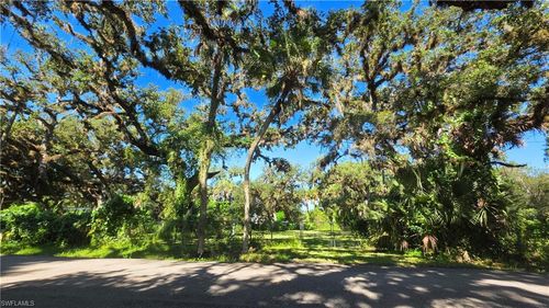 92 Clay St, Labelle, FL, 33935-4939 | Card Image