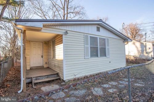 70 Campsite Trl, HARPERS FERRY, WV, 25425-4472 | Card Image