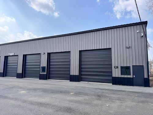 d-1-1010 Contractors Cir, Bossier City, LA, 71111-3693 | Card Image