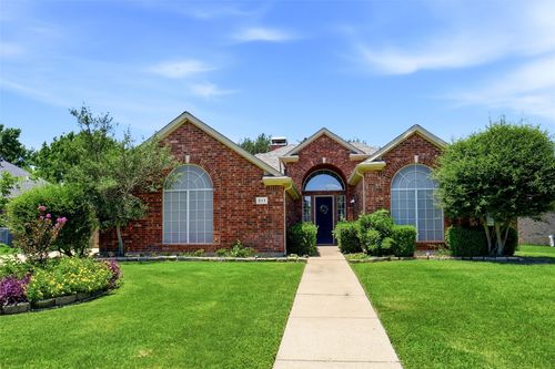 317 Cherokee Trl, Argyle, TX, 76226-3924 | Card Image