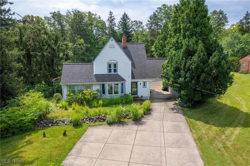 8700 Fitzwater Rd, Brecksville, OH, 44141-1345 | Card Image