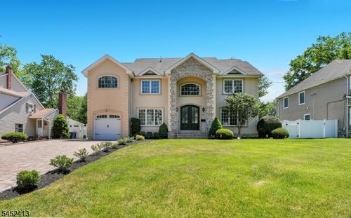 49 Hall Dr, Clark, NJ, 07066-2012 | Card Image