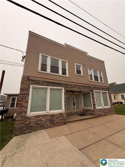 a-52 S Broadway, Wind Gap Boro, PA, 18091 | Card Image