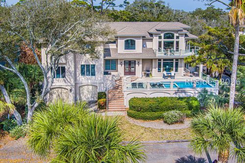 8 Curlew Rd, Hilton Head Island, SC, 29928-6570 | Card Image