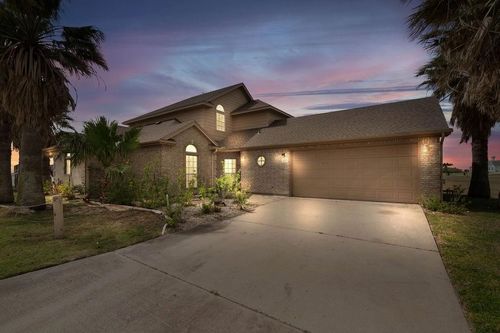 1022 Cape Velero Dr, Rockport, TX, 78382-7270 | Card Image