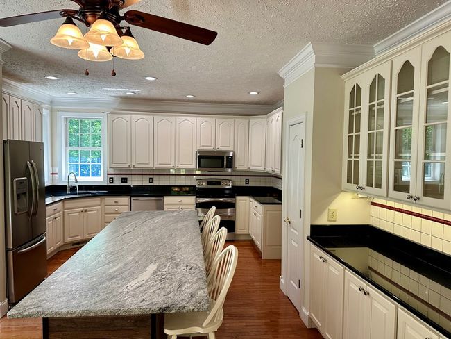23677 Archery Range Rd, House other with 3 bedrooms, 3 bathrooms and 4 parking in Bristol VA | Image 60