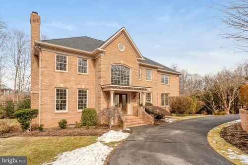 1008 Jarvis Ct, MCLEAN, VA, 22101-2201 | Card Image