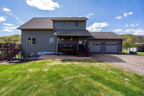 N5063 240th St, Menomonie, WI, 54751-5238 | Card Image