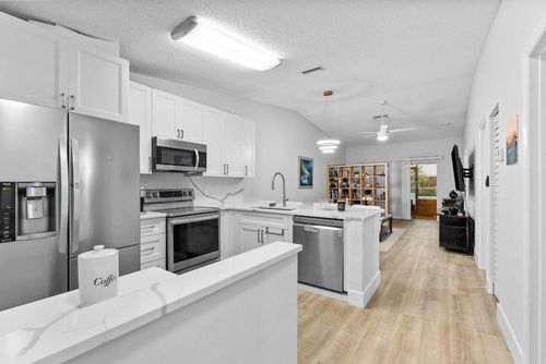 18861 Argosy Dr, Boca Raton, FL, 33496-5022 | Card Image