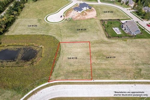 7425 N Smoketree Pass, APPLETON, WI, 54913-7527 | Card Image