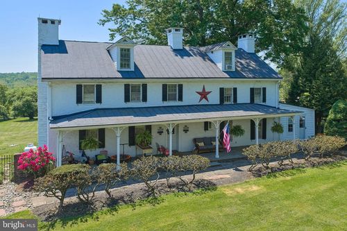 765 Swamp Rd, NEWTOWN, PA, 18940-9665 | Card Image