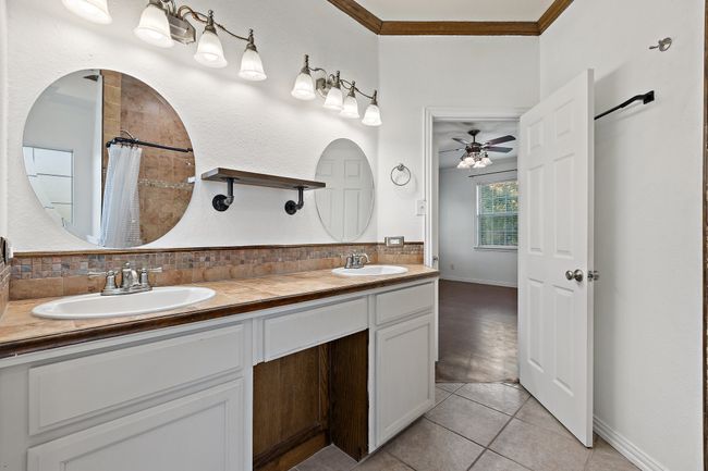 1028 Rs County Road 4261, House other with 3 bedrooms, 3 bathrooms and null parking in Emory TX | Image 30