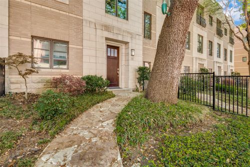 unit-11-3210 Carlisle St, Dallas, TX, 75204-1377 | Card Image