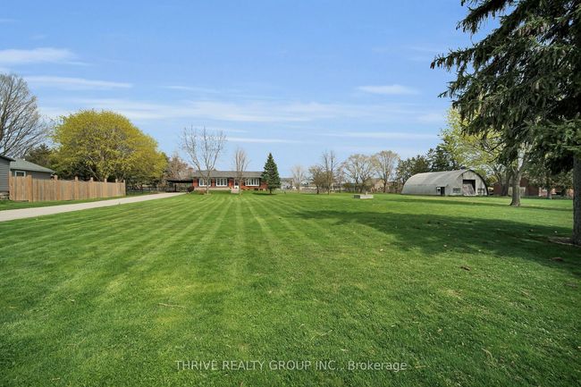 4036 Elgin Rd, House other with 3 bedrooms, 2 bathrooms and 8 parking in Mossley ON | Image 38