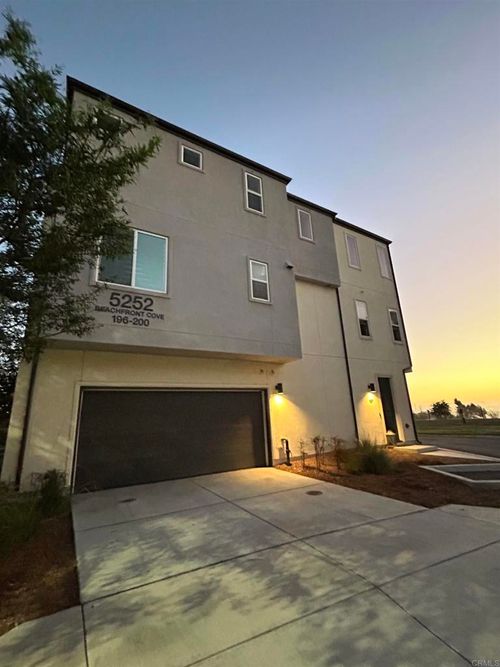 196-5252 Beachfront, San Diego, CA, 92154 | Card Image