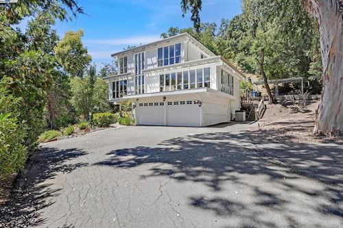 1923 Green Valley Rd, Alamo, CA, 94507-2721 | Card Image