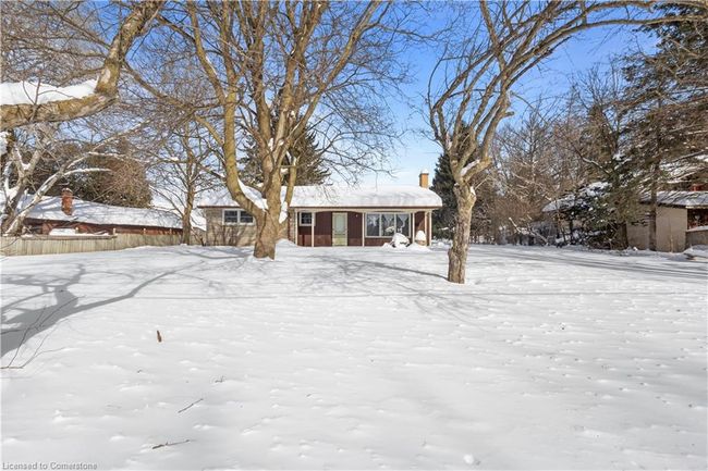 33 Golf Course Rd, House other with 3 bedrooms, 1 bathrooms and 6 parking in Conestogo ON | Image 33