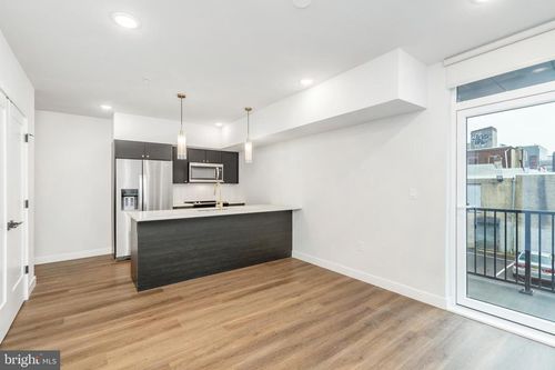 204-1102 Germantown Ave, PHILADELPHIA, PA, 19123-2056 | Card Image