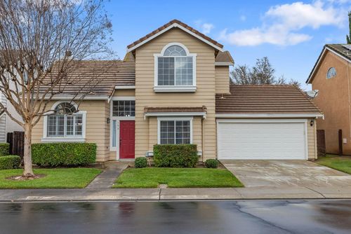 153 Quarry Stone Way, Manteca, CA, 95336 | Card Image