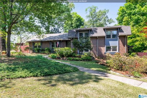 3448 Lynngate Cir, Hoover, AL, 35216-5242 | Card Image