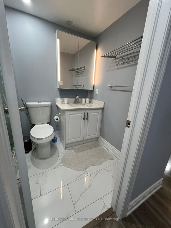 201 - 7428 Markham Rd, Condo with 2 bedrooms, 2 bathrooms and 1 parking in Markham ON | Image 12